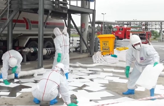 CÔNG TY TNHH BẢO HỘ LAO ĐỘNG A&A